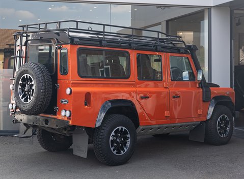 Land Rover Defender 110 ADVENTURE 4