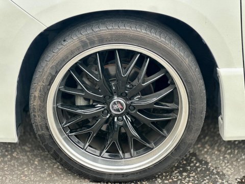 Toyota Alphard 8 SEATER+TWIN SUNROOF+RARE 27