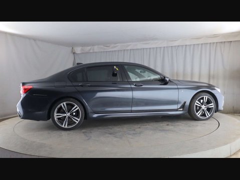 BMW 7 Series 3.0 740ld xDrive M Sport Auto 4WD 4dr 3