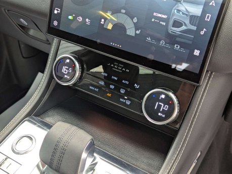 Jaguar F-Pace 2.0 F-PACE R-Dynamic HSE D MHEV AWD Auto 4WD 5dr 62