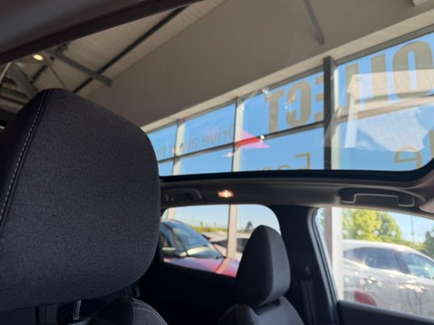 Nissan Qashqai 1.3 DIG-T MHEV N-Connecta XTRON Euro 6 (s/s) 5dr 23