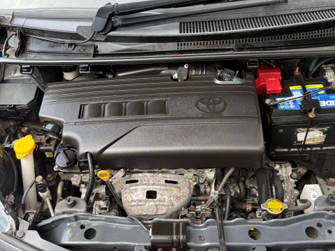 Toyota Yaris 1.3 Yaris TR VVT-i CVT 5dr 70
