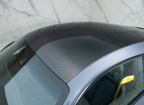 Porsche 911 GT3 TOURING (992) 32