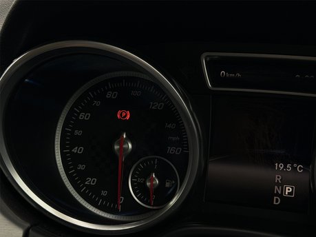 Mercedes-Benz GLE GLE 250 D 4MATIC AMG LINE PREMIUM 51