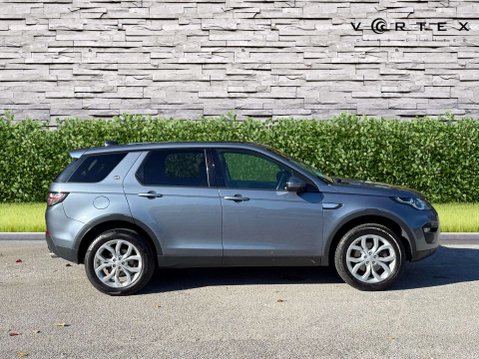 Land Rover Discovery Sport 2.0 Discovery Sport HSE TD4 4WD 5dr 8