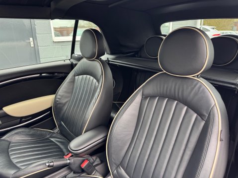 Mini Convertible COOPER S 37