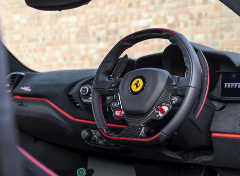 Ferrari 488 Pista 11