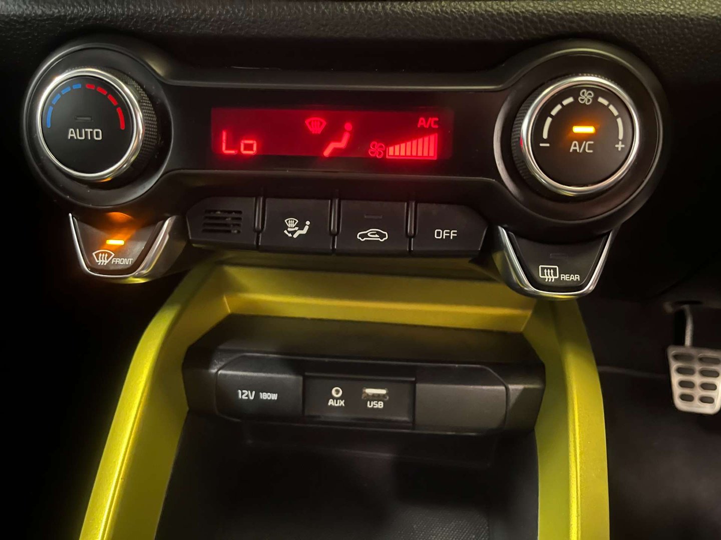 2018 Kia Stonic — image 25