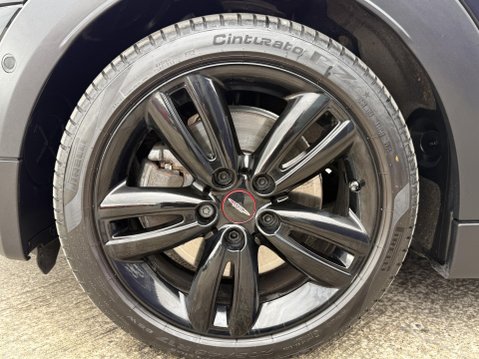 Mini Hatch 2.0 Cooper S Sport Hatchback 3dr Petrol Steptronic Euro 6 (s/s) (192 ps) 17