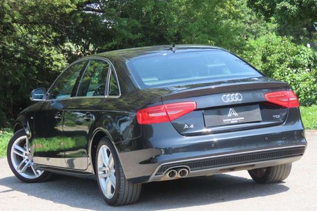 Audi A4 2.0 TDI S line Euro 5 (s/s) 4dr 6