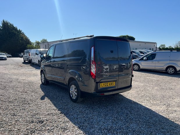 Ford Transit Custom SWB L1H1 Low Roof Limited 280 Air Con Alloys Sensors EURO 6 NO VAT 8