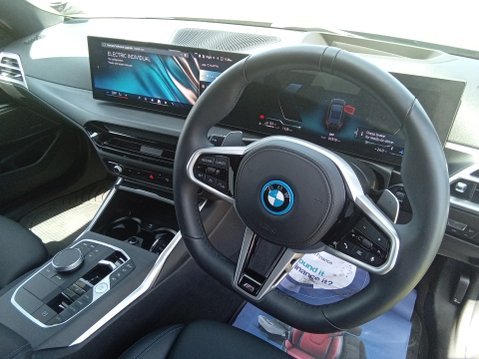 BMW 3 Series 2.0 330e 22.3kWh M Sport Touring 5dr Petrol Plug-in Hybrid Auto Euro 6 (s/s 8