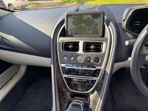 Aston Martin DB11 4.0 DB11 V8 Volante Auto 2dr 16