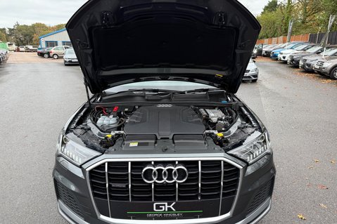 Audi Q7 TDI QUATTRO S LINE MHEV - ONE LADY OWNER  67