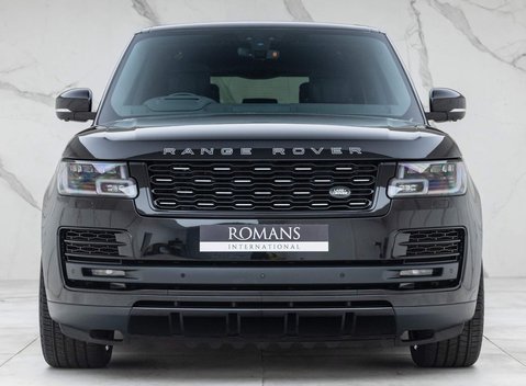Land Rover Range Rover P565 SVAutobiography Dynamic Black 25