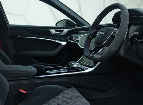 Audi RS6 Avant GT 11