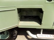 Land Rover Defender 110 2.5 Diesel 24