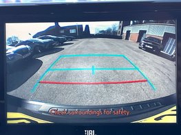 Toyota Yaris 1.5 Yaris Dynamic HEV CVT 5dr 34