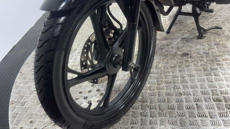 Honda CB 2021 17k NEW MOT GREAT CONDITION 125CC LEARNER BIKE CBF125 32