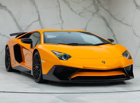 Lamborghini Aventador SV LP 750-4 9