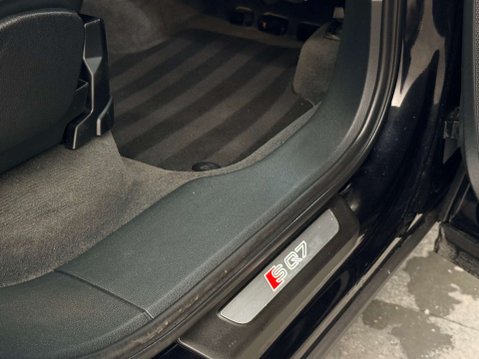 Audi SQ7 4.0 SQ7 TDI Quattro Auto 4WD 5dr 40