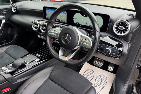 Mercedes-Benz A Class A 180 D AMG LINE PREMIUM PLUS - PAN ROOF -ELECTRIC SEATS 15