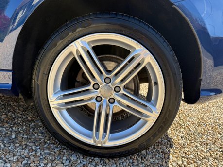 Audi Q5 2.0 TDI S line Plus SUV 5dr Diesel Manual quattro Euro 6 (s/s) (190 ps) 11