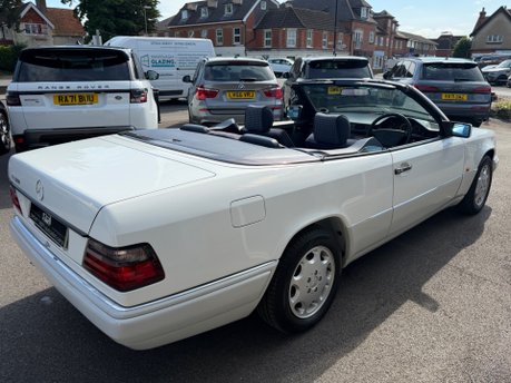 Mercedes-Benz E Class 3.2 E320 Cabriolet 2dr Petrol Automatic (217 bhp) 14