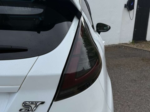 Ford Fiesta 1.6T EcoBoost ST-2 Hatchback 3dr Petrol Manual Euro 6 (182 ps) 33