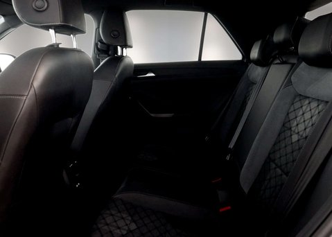 Volkswagen T-Roc 1.5 T-Roc R-Line TSI Semi-Auto 5dr 49