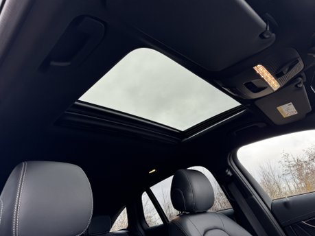 Mercedes-Benz EQC EQC 400 4M AMG Line Premium Plus Electric Auto 80KWH SUNROOF/HEADS UP/NAV 15