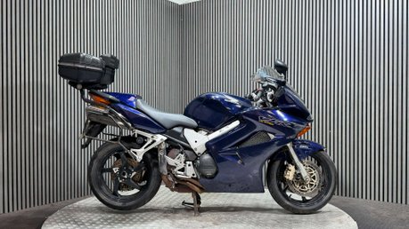 Honda VFR 2002 VTEC ONLY 23K GOOD RUNNING PROJECT BIKE 800CC TOURER 1