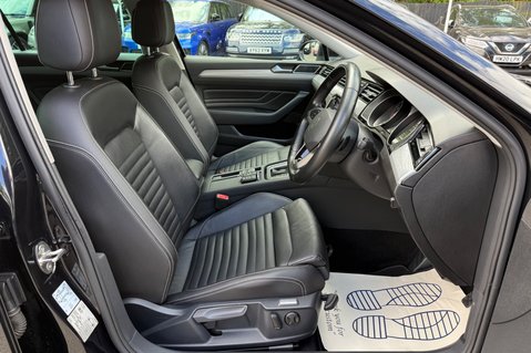Volkswagen Passat SEL TSI EVO DSG - FULL LEATHER - VAT Q - FULL SERVICE HISTORY - ONE OWNER 16