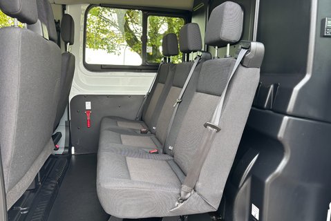Ford Transit 350 L3 H3 130 ps Double Cab in Van - Air Con / Sat Nav 19