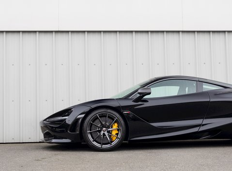 McLaren 720S Performance 33