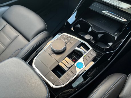 BMW Ix3 80kWh M Sport Pro SUV 5dr Electric Auto (286 ps) 32