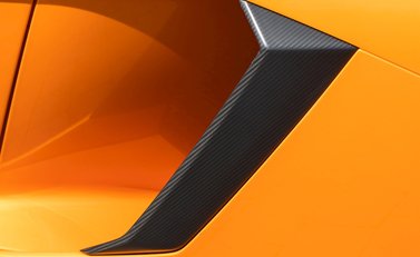 Lamborghini Aventador SV LP 750-4 Roadster 29