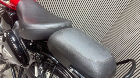 Royal Enfield Classic 2023 ONLY 2K 1 ONWER LONG MOT 350CC ROADSTER A2 READY 30