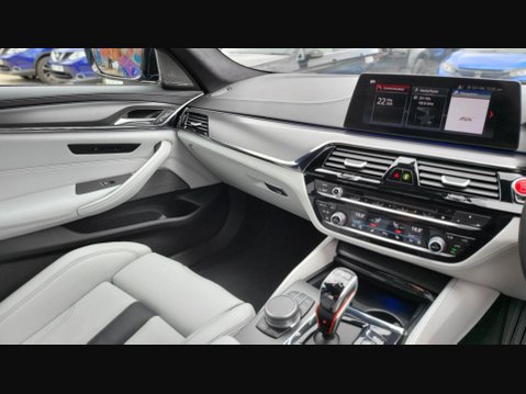 BMW M5 M5 COMPETITION 41