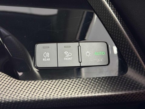 Audi RS3 2.5 TFSI Vorsprung Saloon 4dr Petrol S Tronic quattro Euro 6 (s/s) (400 ps) 32