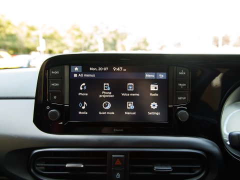 2023 Hyundai i10 thumbnail 23