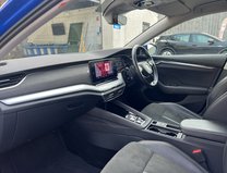 Skoda Octavia 2.0 TDI SE L Estate 5dr Diesel DSG Euro 6 (s/s) (150 ps) 17