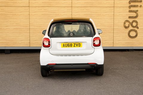 Smart Fortwo Coupe PRIME PREMIUM T 6