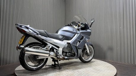 Yamaha FJR1300 2004 ONLY 36K SPARES OR REPAIR SPORTS TOURER PROJECT BIKE 2