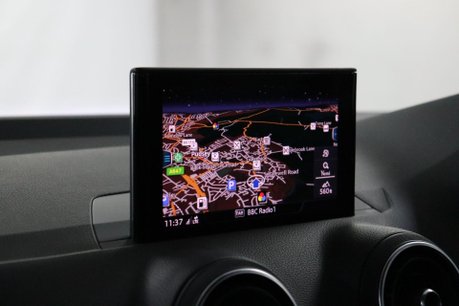 Audi Q2 TFSI S LINE 38