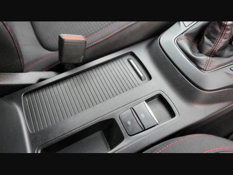 Ford Focus ST-LINE 22