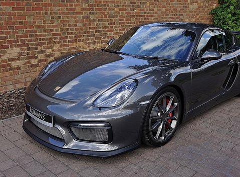 Porsche Cayman GT4 Clubsport 13