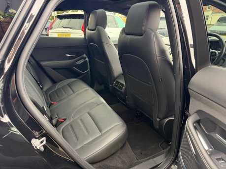 Jaguar E-Pace 1.5 P300e 11.5kWh R-Dynamic HSE SUV 5dr Petrol Plug-in Hybrid AWD 309PS 30