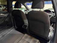 Volkswagen Golf 2.0 TDI BlueMotion Tech GTD Hatchback 5dr Diesel DSG Euro 6 (s/s) (184 ps) 45