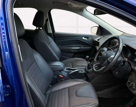 Ford Kuga TITANIUM TDCI 4x4 14